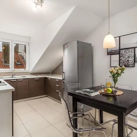 Aquila Apartman Rijeka